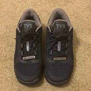 TYR CXT-2 CUSTOM TRAINER - Men’s size 8.5